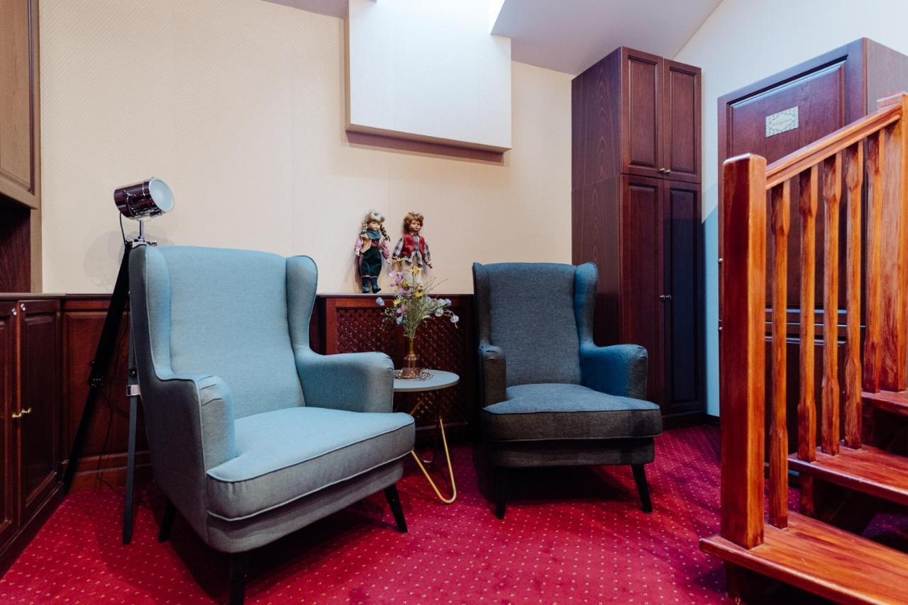 Petra Inn Apartments In Historical Palace Μπρατισλάβα Εξωτερικό φωτογραφία